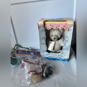 Muffy VanderBear Polar Bear + 2 Outfits In Pack + Lot Clothing Accessories